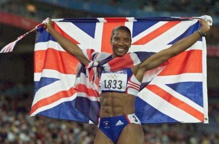 Peraih medali emas Olimpiade Sydney 2000 asal Britania Raya, Denise Lewis. (JEFF HAYNES / AFP)