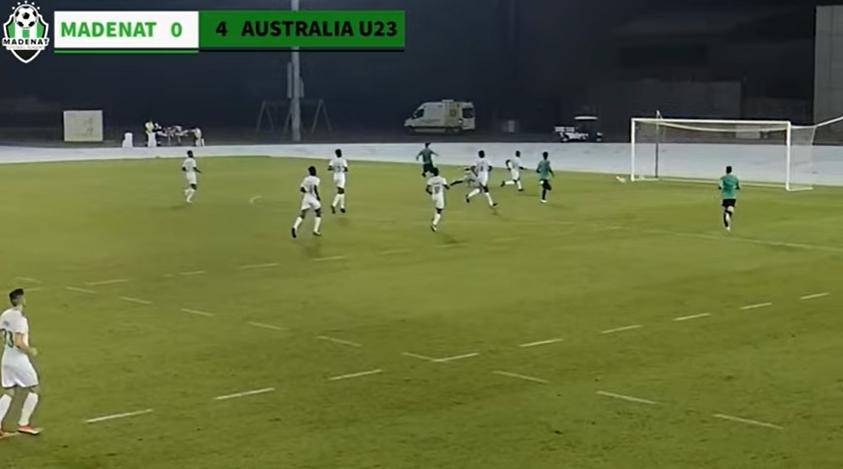 Australia menang 4-0 di laga uji coba. (YouTube/motion playz)