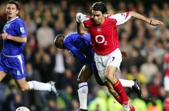 Kisah Eks Arsenal Robert Pires, Putus Sekolah hingga Jadi Pesepak Bola Top