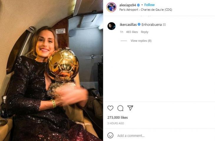 Alexia Putellas meraih trofi Ballon d'Or Wanita 2021. (Instagram/@alexiaps94)