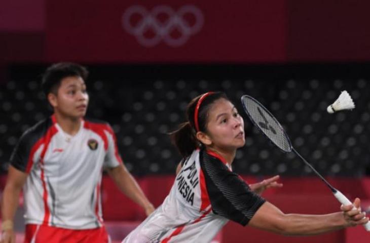 Ganda Putri Indonesia Greysia Pollii/Apriyani Rahayu dalam penyisihan Grup A Olimpiade Tokyo 2020 di Musashino Forest Sport Plaza, Tokyo, Jepang, Selasa (27/7/2021). ANTARA FOTO/Sigid Kurniawan/wsj.