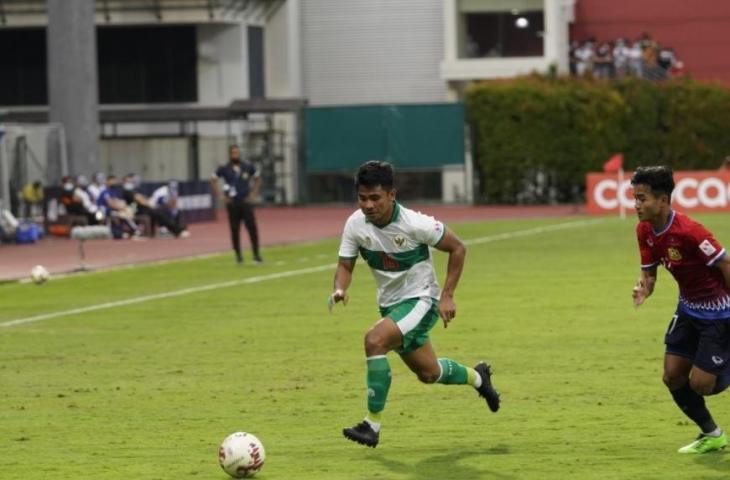 Aksi Asnawi Mangkualam saat Timnas Indonesia hajar Laos 5-1 di Piala AFF 2020. (Dok. AFF)