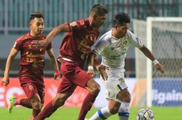 Potret pertandingan Sriwijaya FC saat mengalahkan Persiba Balikpapan di Liga 2 2021. (Instagram/persibabpp)