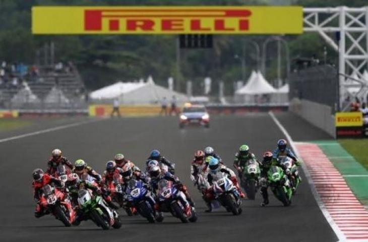 Wajib Tahu, Ini Arti 11 Bendera di MotoGP