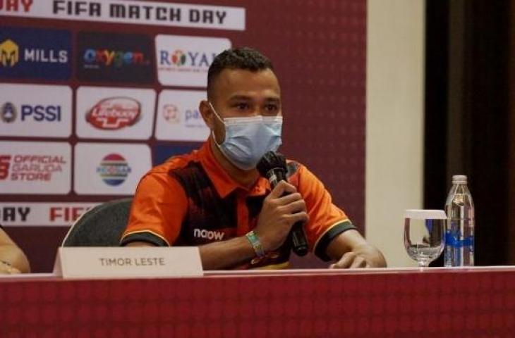 Pemain Timor Leste, Filomeno Junior saat konferensi pers jelang hadapi Timnas Indonesia (dok. PSSI)