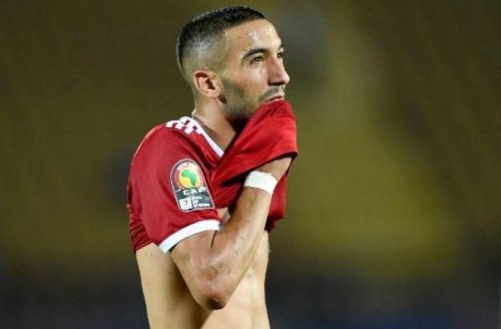 Hakim Ziyech saat tampil bersama Timnas Maroko. (JAVIER SORIANO / AFP)