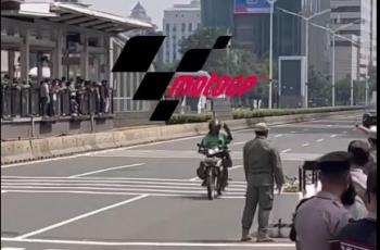 Viral Driver Ojol Lewati Jalur Parade Pebalap MotoGP, Santuy Sambil Lambaikan Tangan