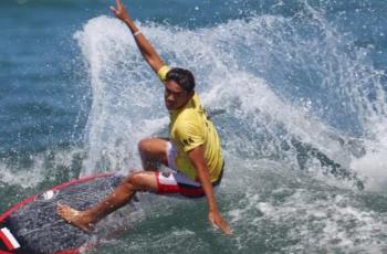 Mantap, Rio Waida Sabet Gelar Juara Sydney Surf Pro 2022