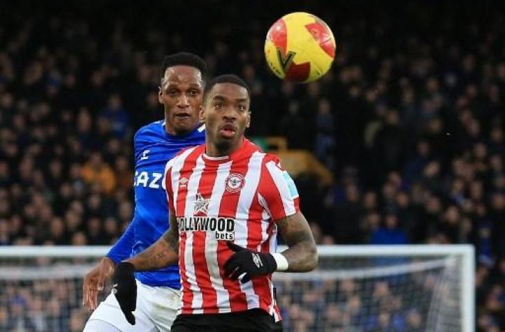 Striker Brentford, Ivan Toney yang kabarnya diincar Manchester United. (AFP)