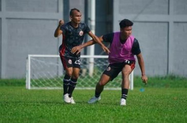 Muhammad Ferrari saat mengikuti sesi latihan Persija Jakarta. (Instagram/ferarrimuhammad)