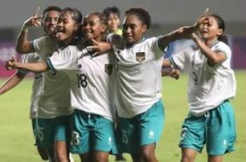 Peluang ke Semifinal Piala AFF Berat, Rudy Eka Priyambada Pastikan Timnas Putri Indonesia U-18 Belum Menyerah