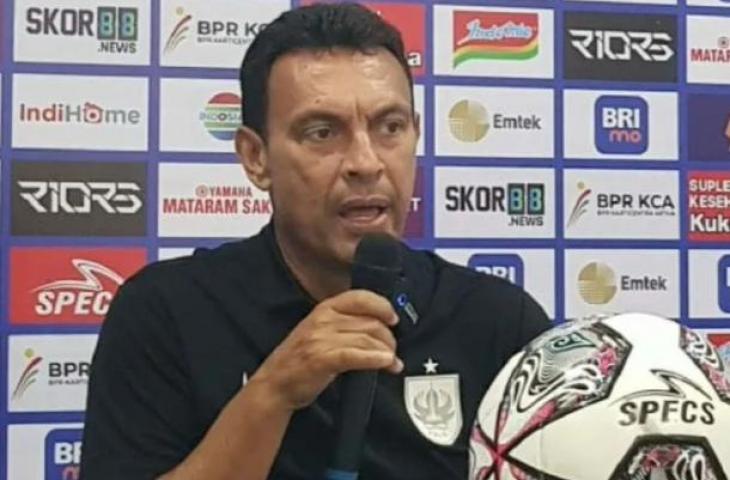 Eks Pelatih PSIS Semarang Sergio Alexandre (ANTARA/ I.C.Senjaya)