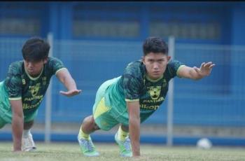 Liga 1 Diliburkan Sementara, Pelatih Persib Bandung Terus Genjot Pemain dengan Latihan Fisik