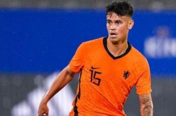 Bertemu di Belanda, Valentino Simanjuntak Beri Hadiah Khusus untuk Mees Hilgers