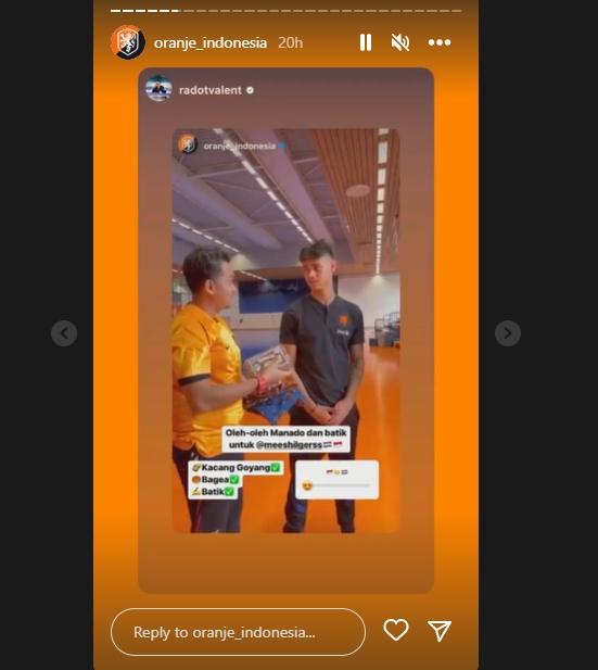 Valentino Simanjuntak bertemu dengan Mees Hilgers di Belanda. (Instagram/radotvalent)