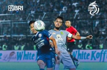 Persebaya Surabaya dan Arema FC, Dua Tim Rival yang Kompak Mendekam di Zona Degradasi