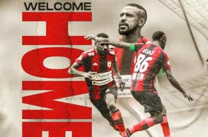 Boaz Solossa kembali ke Persipura Jayapura. (Instagram/@persipurapapua1963)