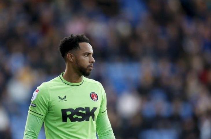 Kiper Timnas Ghana, Jojo Wollacott yang membela Charlton Athletic. (Twitter)