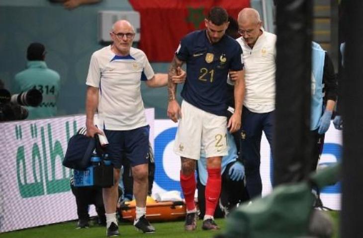 Lucas Hernandez alami cedera saat bela Prancis melawan Australia di Piala Dunia 2022. (AFP)