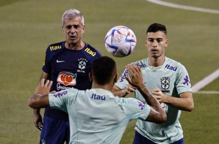 Gabriel Martinelli saat ikut sesi latihan Timnas Brasil di Piala Dunia 2022. (AFP)