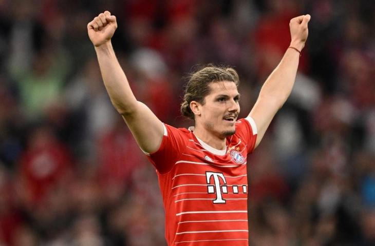 Gelandang Bayern Munich asal Austria Marcel Sabitzer merayakan golnya dengan skor 5-0 selama pertandingan sepak bola divisi pertama Jerman Bundesliga antara FC Bayern Munich dan SC Freiburg di Munich pada 16 Oktober 2022. (AFP/Christof Stache)