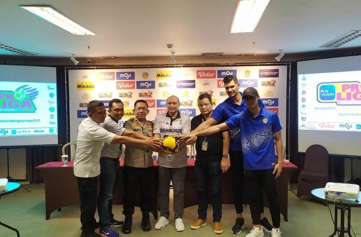 Konferensi pers Proliga 2023 seri Yogyakarta yang diadakan 16-19 Februari 2023 di GOR UNY. (www.mxkc.sbs/Arif Budi)