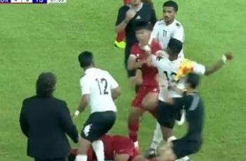 Detik-detik Kebrutalan Pemain Fiji Terhadap Pemain Timnas Indonesia U-20, Serasa Nonton UFC