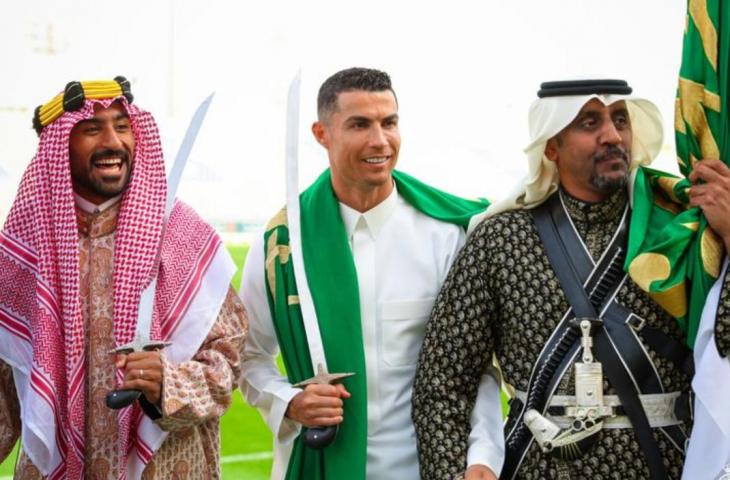 Cristiano Ronaldo ikut merayakan hari jadi Arab Saudi yang digelar klub Al Nassr (Diario AS)