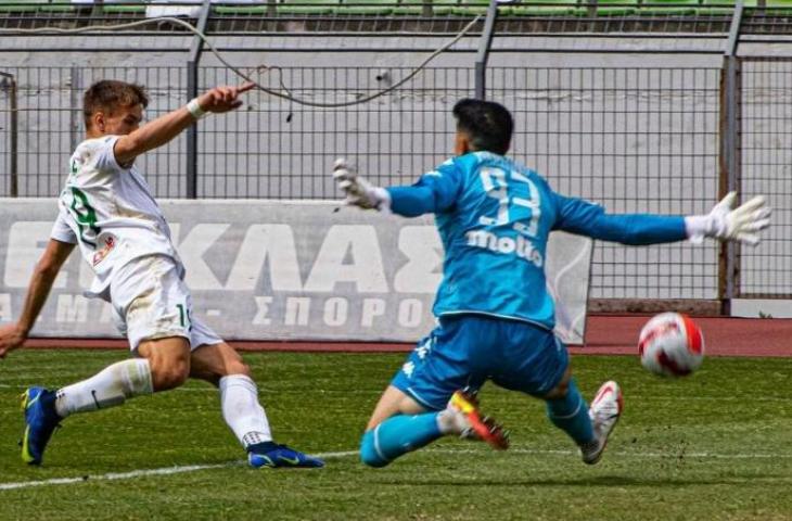 Kiper keturunan Indonesia yang bermain di Liga Yunani bersama Panathinakos B, Cyrus Margono (Instagram @cmargono)