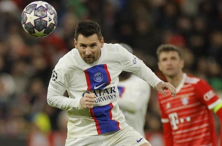 Lionel Messi membela PSG lawan Bayern Munchen di leg kedua 16 besar Liga Champions. PSG kalah 0-2 di Allianz Arena, Kamis (9/3/2023). (AFP/Odd Andersen)