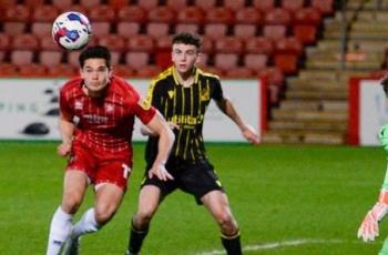 Sukses Cetak Gol Debut di Cheltenham Town FC, Ini Kata Elkan Baggott