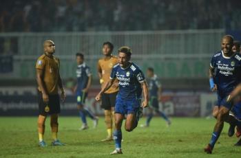 Media Malaysia Sebut Kevin Ray Mendoza Merapat ke Persib, Daisuke Sato Dilepas?