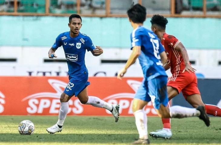 Pemain PSIS Semarang saat menghadapi Persija Jakarta di BRI Liga 1 2022/2023. (Instagram/@psisofficial) 