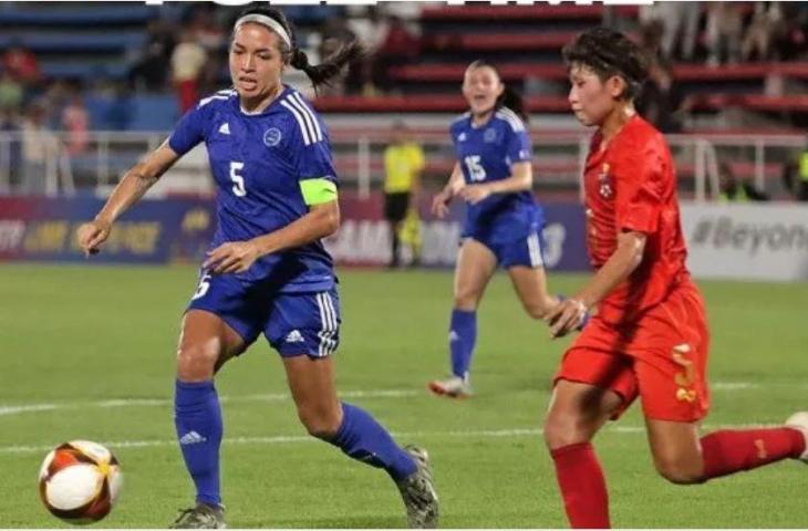 Timnas Putri Myanmar bungkam Timnas Putri Filipina yang merupakan kontestan Piala Dunia Wanita dengan skor 1-0 di SEA Games 2023. [Twitter/@AFFpresse]