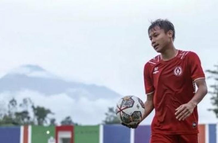 Rifky Suryawan saat membelas PSS Sleman. (ANTARA/HO-PSS Sleman)