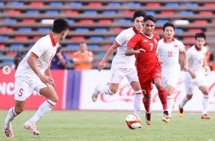 Pemain Timnas Indonesia U-22 Marselino Ferdinan hadapi Vietnam di seminal SEA Games 2023. (Instagram/@pssi)