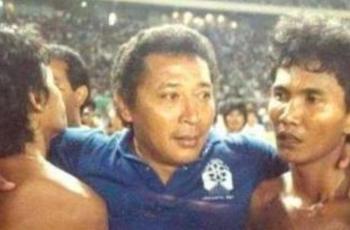 Bertje Matulapelwa, Pelatih Pertama yang Sukses Antar Timnas Indonesia Raih Emas di SEA Games 1987