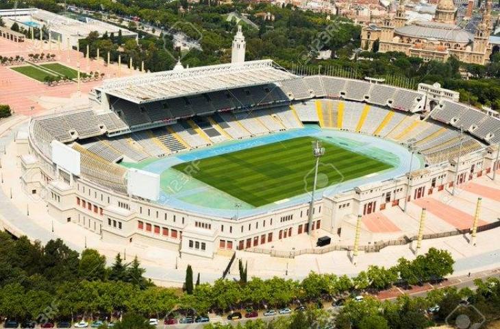 Estadio Olímpic Lluis Companys jadi markas Barcelona musim depan. (Twitter)