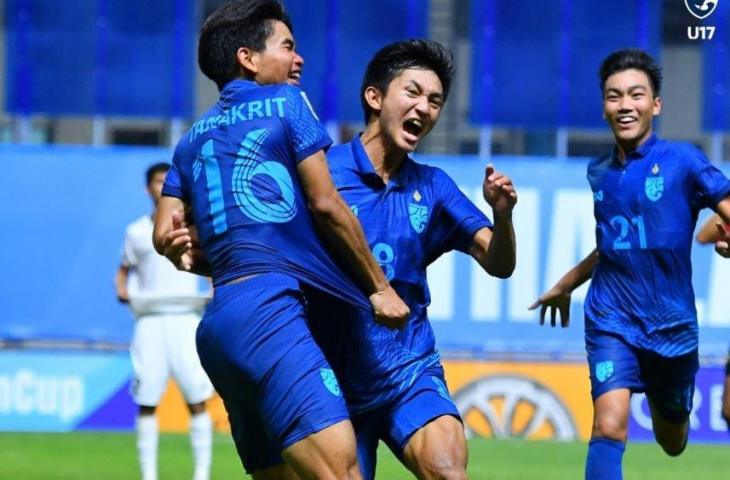 Thailand setelah mengalahkan Yaman di fase grup Piala Asia U-17 2023. (Instagram/@changsuek)