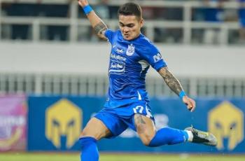 Makin Gacor, Momen Gali Freitas Cetak Gol Cantik Jarak Jauh ke Gawang Persib Bandung