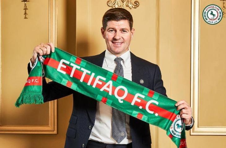 Steven Gerrard resmi latih Al Ettifaq. (Instagram/@ettifaq)