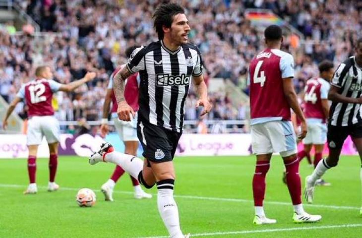 Sandro Tonali cetak satu gol saat Newcastle United kalahkan Aston Villa 5-1. (Dok. Newcastle United)