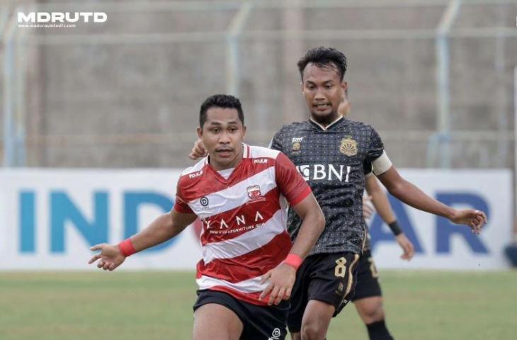 Madura United vs Bhayangkara FC. (Instagram/@maduraunited.fc)