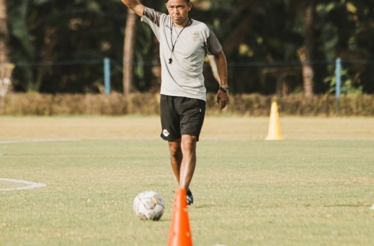 Pelatih kelompok usia Tokyo Verdy, Nagata. (Dok. Bali United)