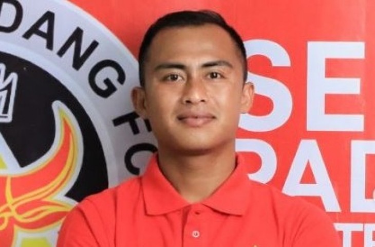 Dimas Roni Saputra gabung Semen Padang FC. (Instagram/@semenpadangfcid)