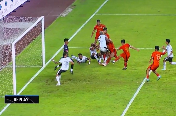 Gol Witan Sulaeman dianulir oleh wasit. (Vidio.com)