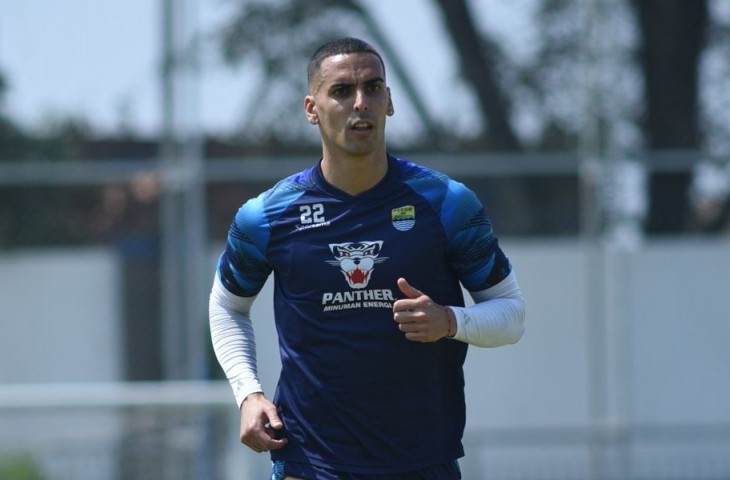 Bek Persib Bandung Alberto Rodriguez. (MO Persib)