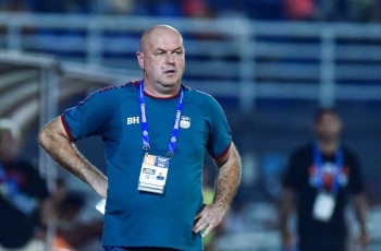 Bojan Hodak Khawatirkan Lini Tengah Jelang Persib Bandung vs Persik Kediri