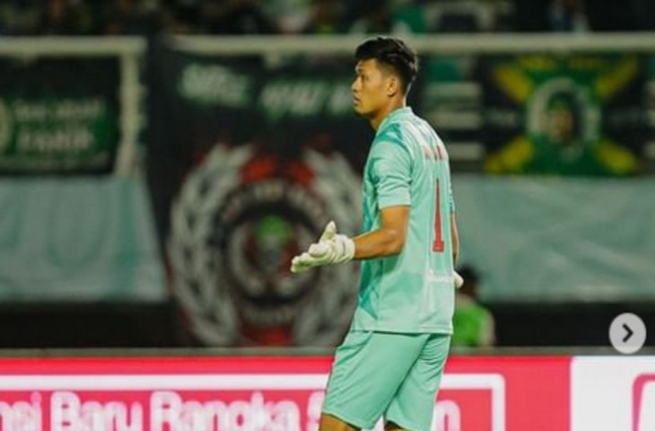 Muhammad Riyandi penjaga gawang Persis Solo (@persisofficial)