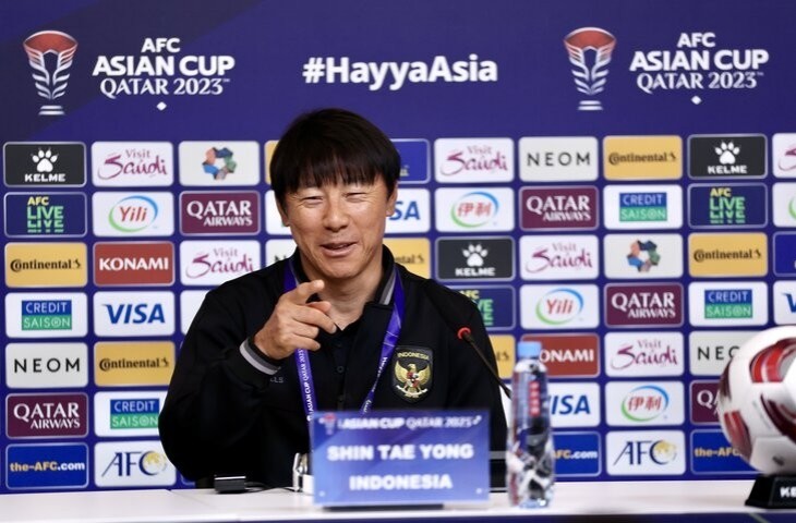 Pelatih Timnas Indonesia Shin Tae-yong saat konferensi pers. (pssi)